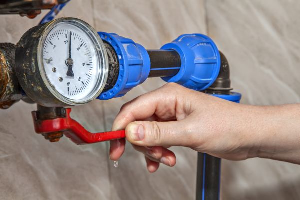 Shut Off Valve Installation in Saint Petersburg