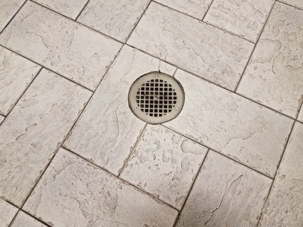 Floor Drain Plumbing in Saint Petersburg