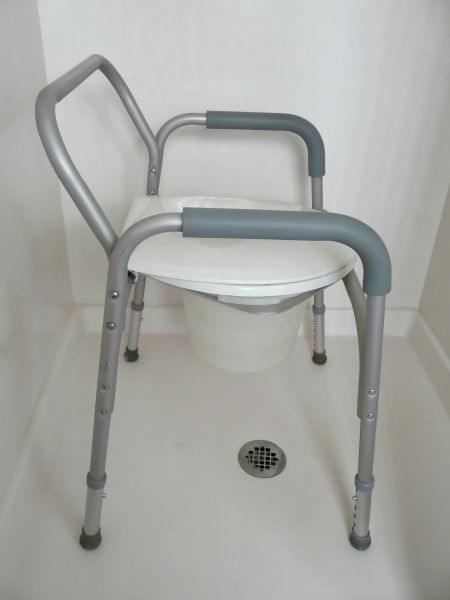 Commode Installation in Saint Petersburg